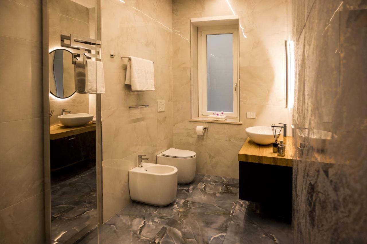 Vipverona Luxury Apartment - Royal Welcome Eksteriør billede